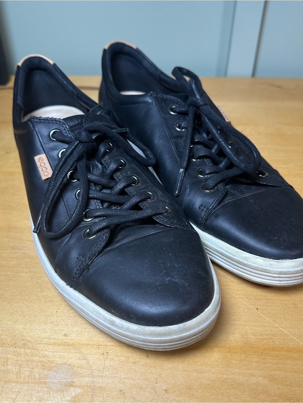 Ecco Women's Soft Black Leather City Sneaker Size EU 42 US 11 Casual Shoes
